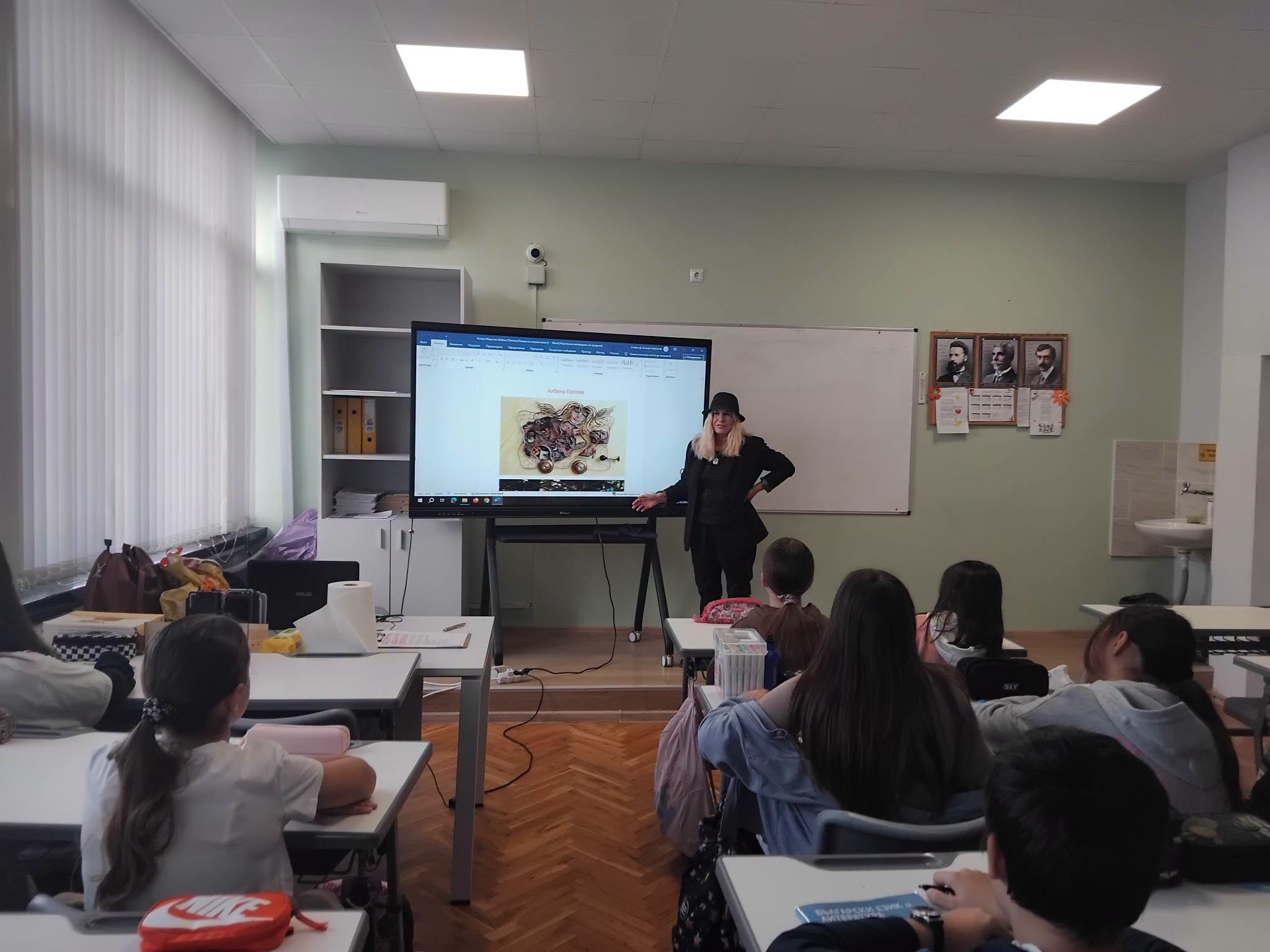 За Международния ден на твореца ни гостува многоизмерна творческа личност